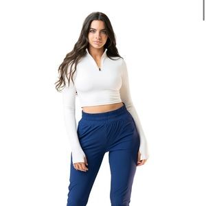 Balance Athletica Refine Cropped Zip in True North
